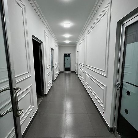 Domino Yerevan Hostel And Hotel Exterior foto