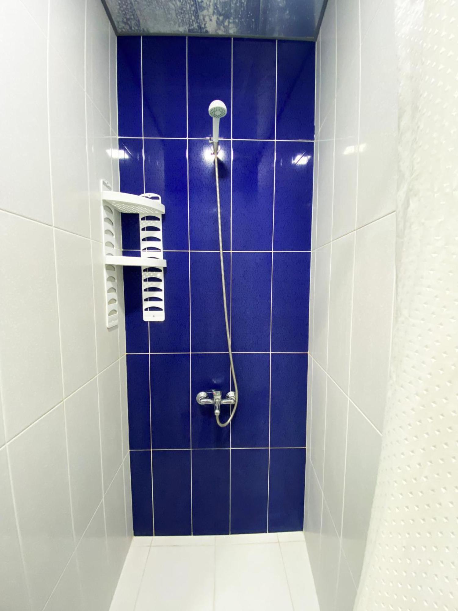 Domino Yerevan Hostel And Hotel Quarto foto